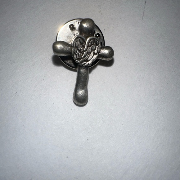 Pewter Cross with wings Lapel Pin - Picture 4 of 7